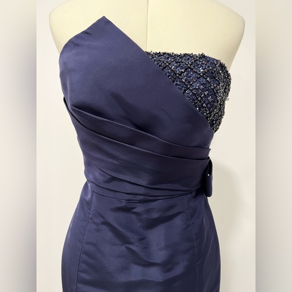 Carolina Herrera Strapless Embellished Silk Faille Gown Navy US:4 Dress - Picture 6 of 14